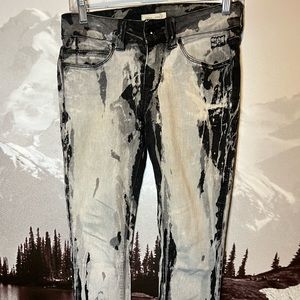 Acid wash straight leg Jean